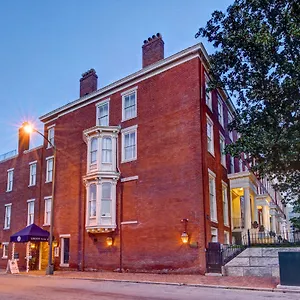 Locanda Linden Row ***