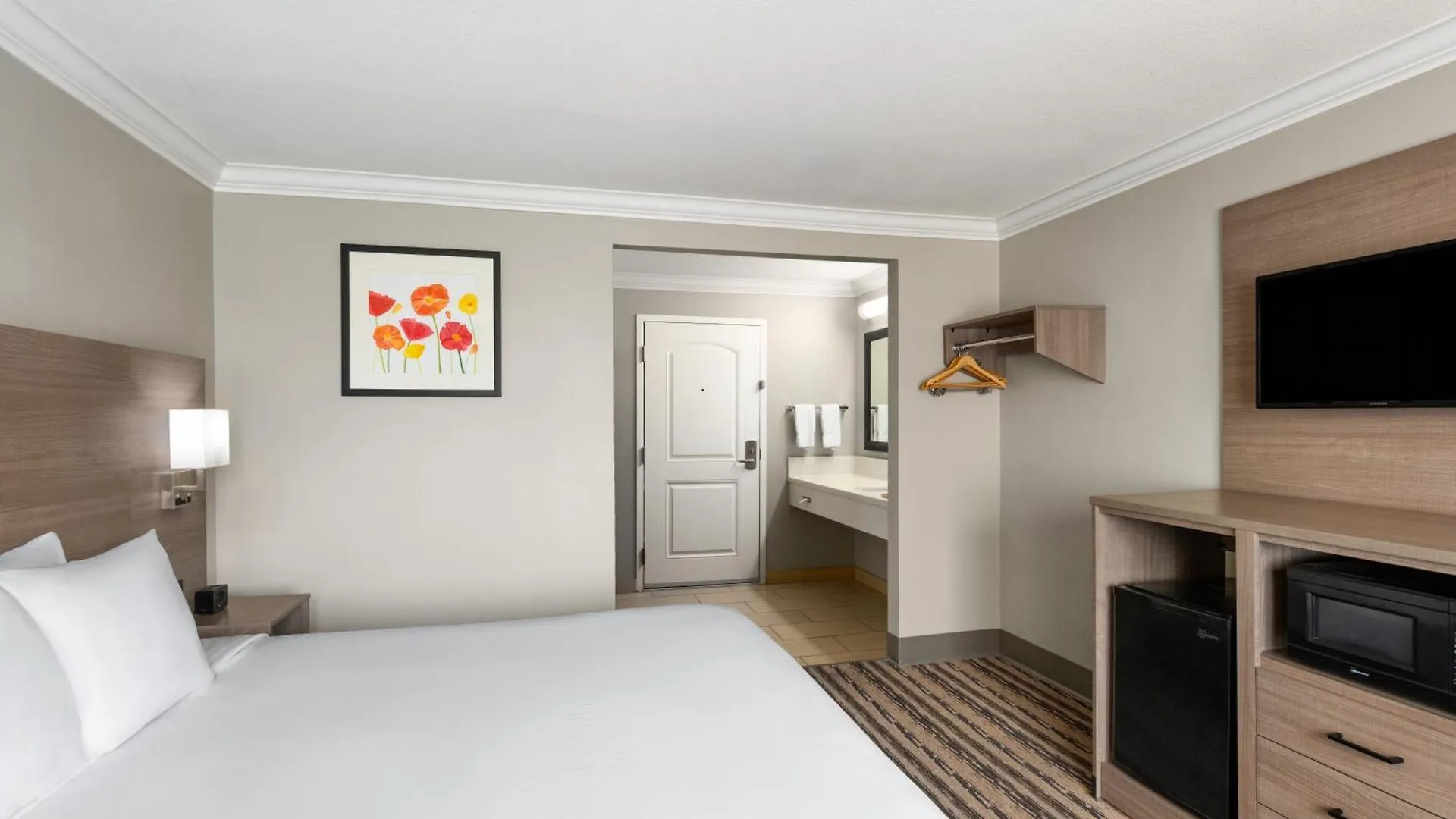 Solara Inn And Suites Anaheim United States