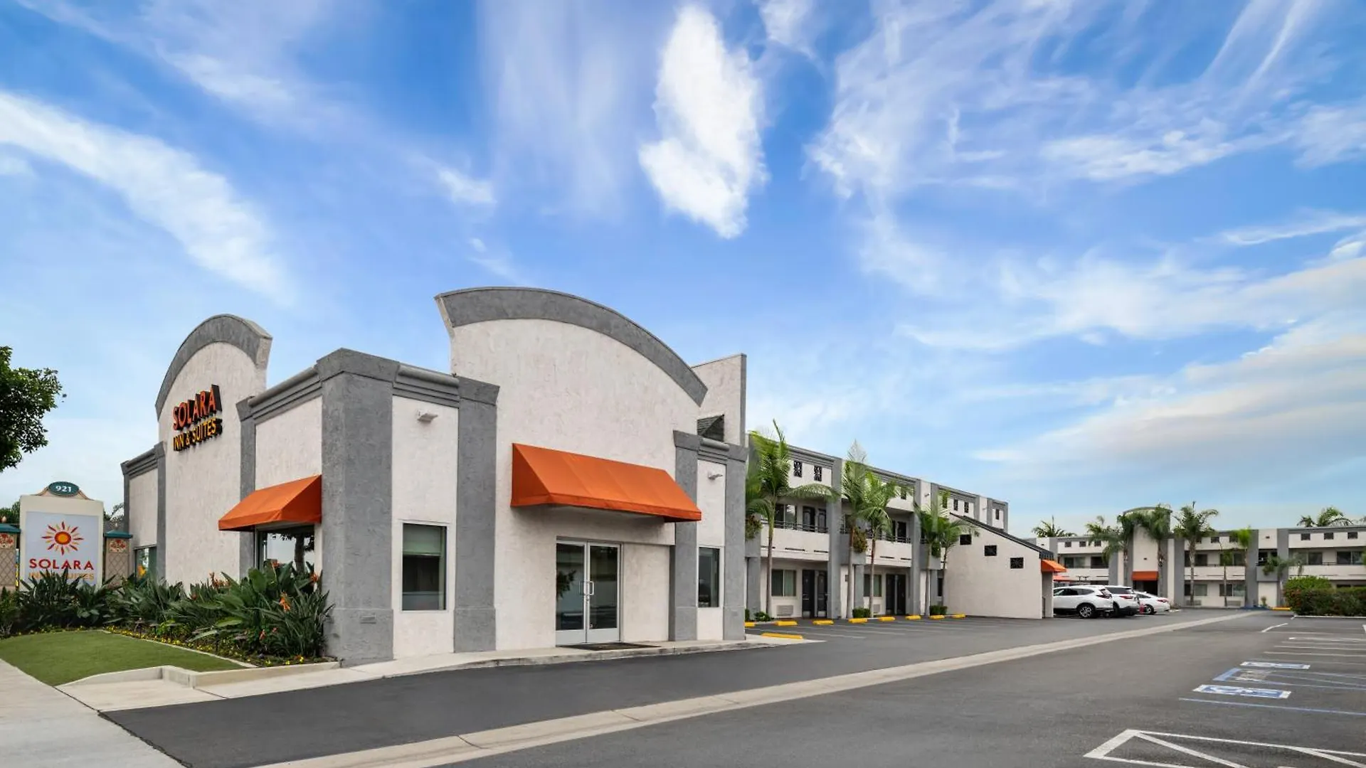 Solara Inn And Suites location