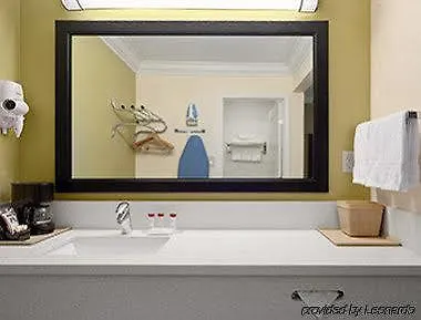 Solara Inn And Suites Anaheim