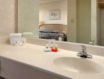 Solara Inn And Suites Anaheim